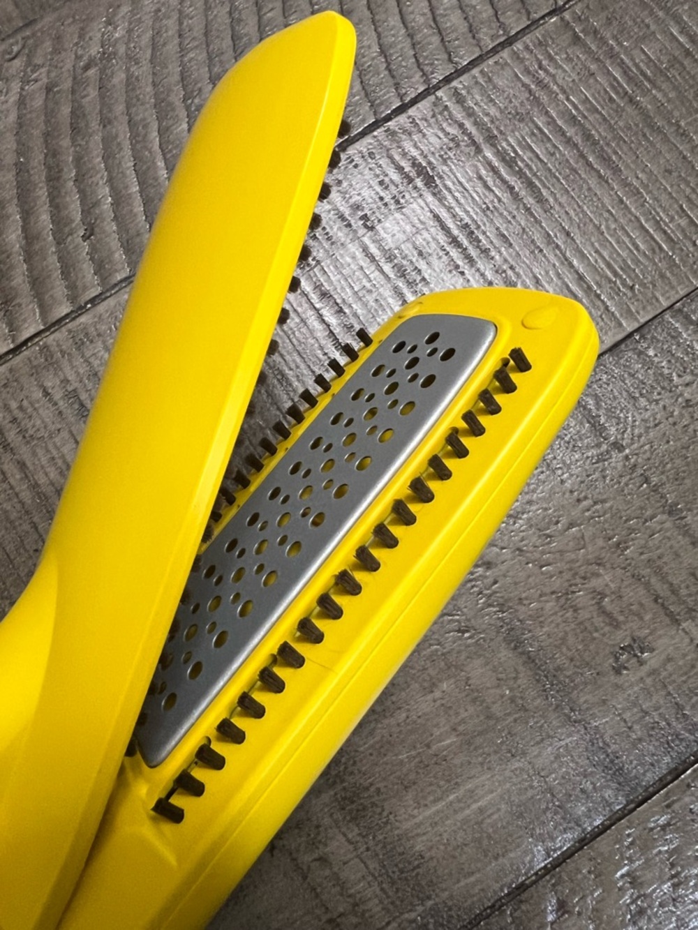 Drybar Yellow Professional Hair Dryer - Vibrant Yellow Finish - Picture 5 of 7
